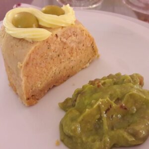 Receta Terrina de merluza y espinaca con salsa curry