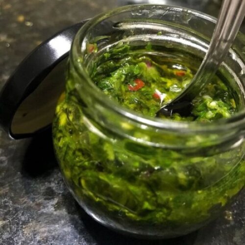 Receta de Chimichurri casero y típico en CASA Fácilmente