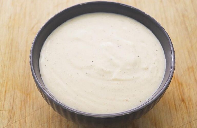 Receta De Salsa Bechamel ¡Casera Y Fácil!